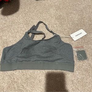 Momcozy hands free pump bra